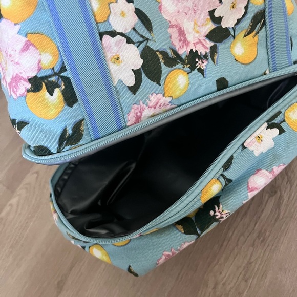 Victoria Secret Blue Lemon & Floral Cooler Swim Tote Bag Insulated - Picture 6 of 6